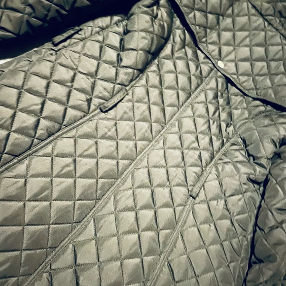 Tommy hill Jacket for sale Excellent condition - Picture 2 of 5